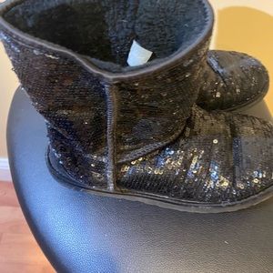 COPY - Ugg boots size 9